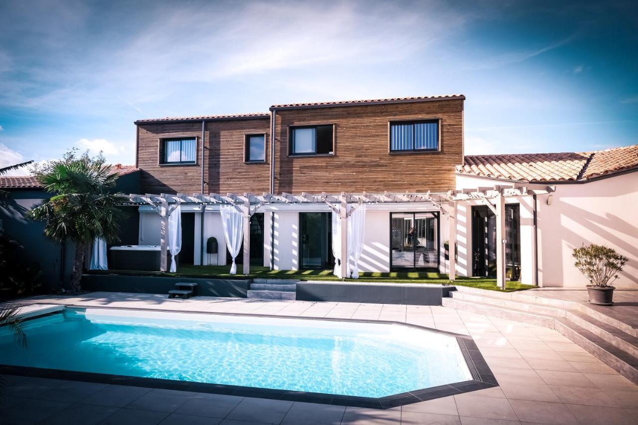 Suites By Aix Keys Avec Jacuzzi Privatif 5 Min Des Plages Fouras Saint-Laurent-de-la-Pree Экстерьер фото