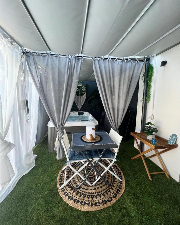 Suites By Aix Keys Avec Jacuzzi Privatif 5 Min Des Plages Fouras Saint-Laurent-de-la-Pree Экстерьер фото