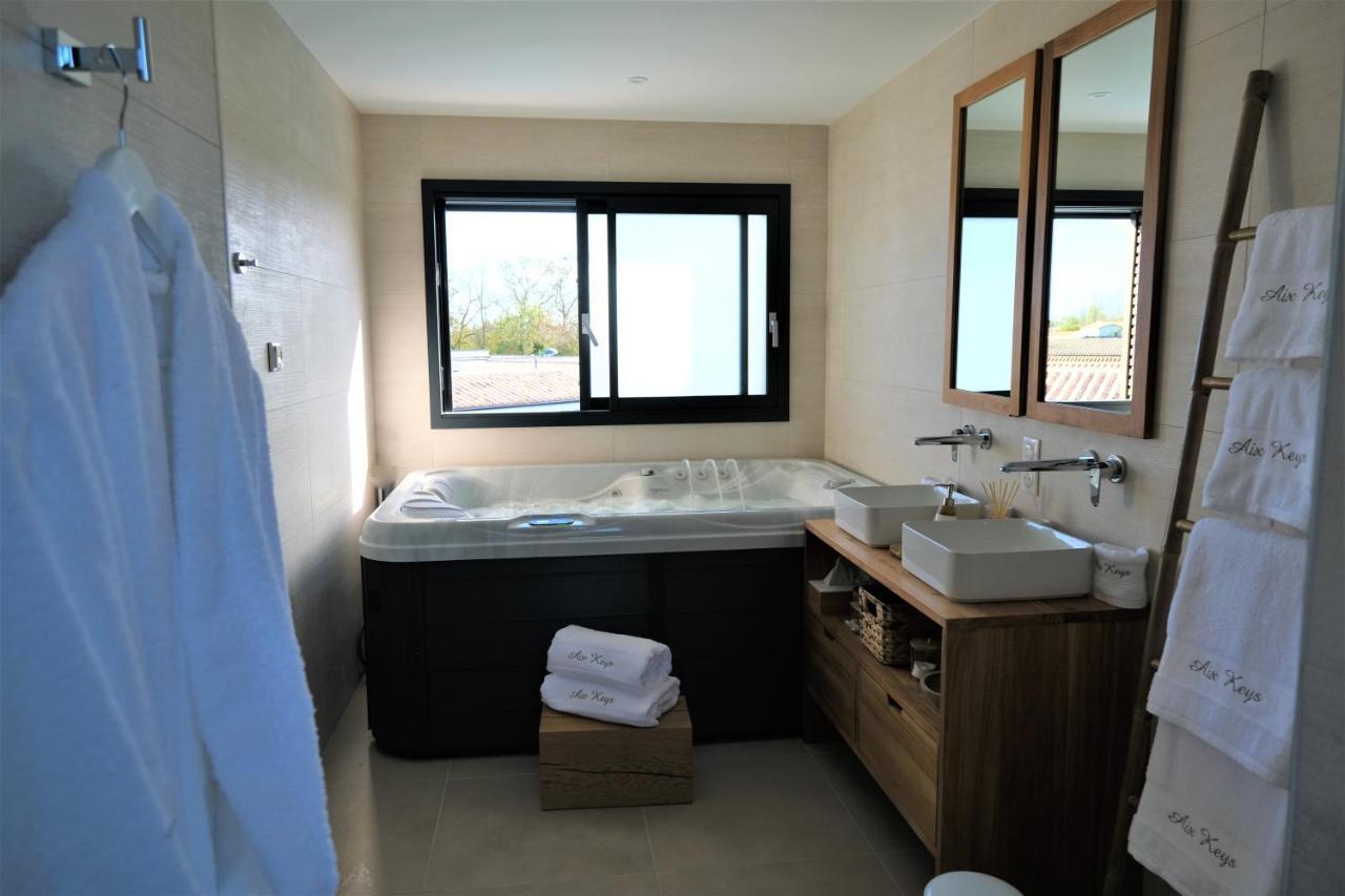 Suites By Aix Keys Avec Jacuzzi Privatif 5 Min Des Plages Fouras Saint-Laurent-de-la-Pree Экстерьер фото