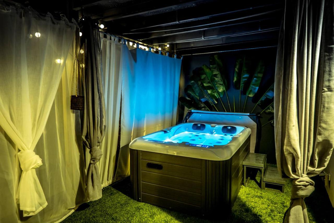 Suites By Aix Keys Avec Jacuzzi Privatif 5 Min Des Plages Fouras Saint-Laurent-de-la-Pree Экстерьер фото