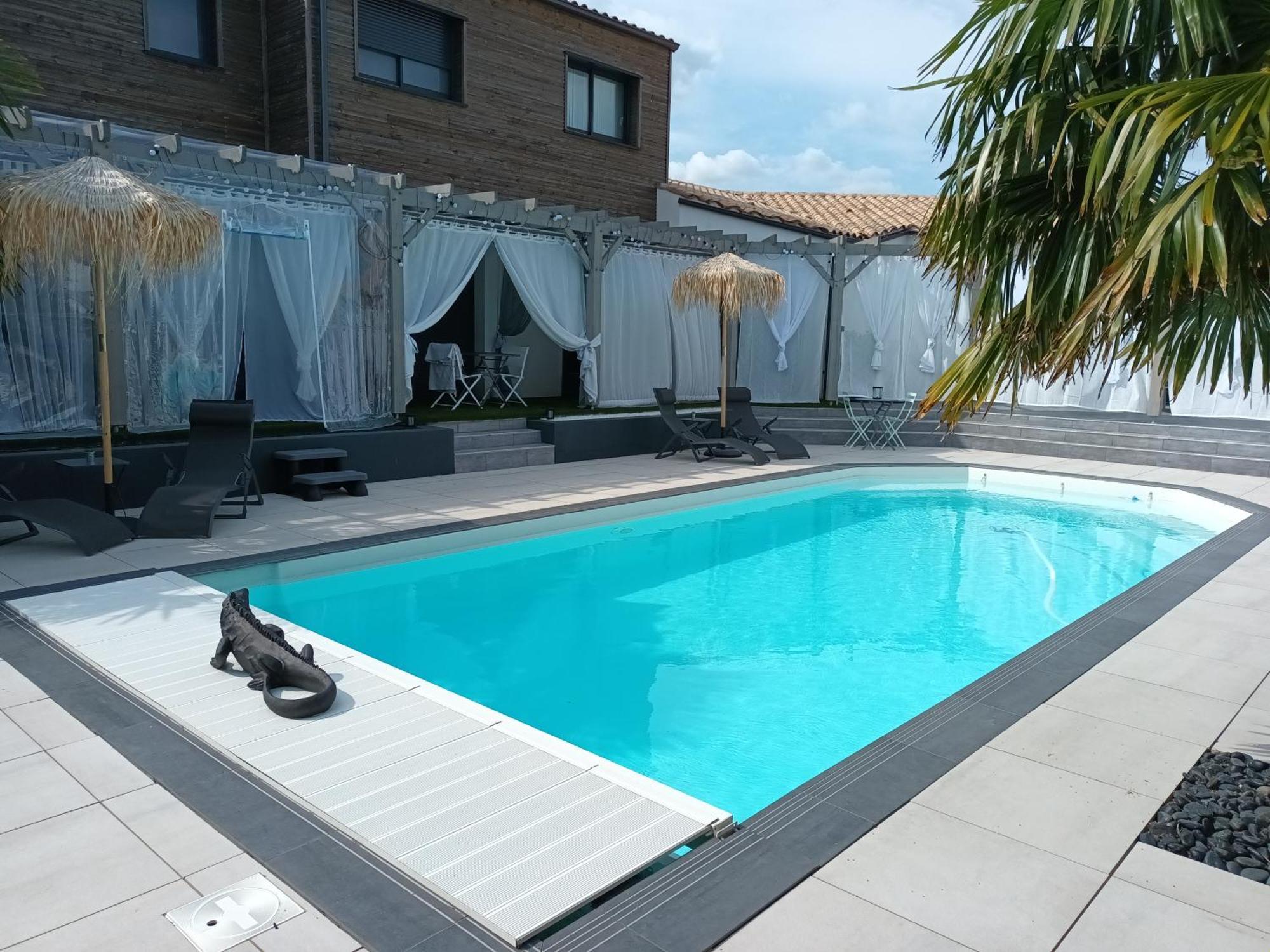 Suites By Aix Keys Avec Jacuzzi Privatif 5 Min Des Plages Fouras Saint-Laurent-de-la-Pree Экстерьер фото